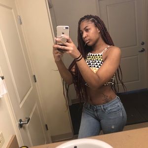 Meet your Posher, Jasmin